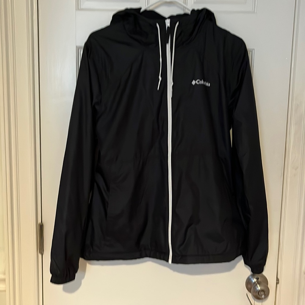 black columbia windbreaker